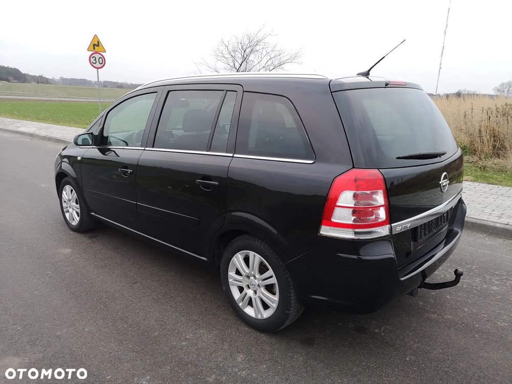 Opel Zafira 1.8 - 4