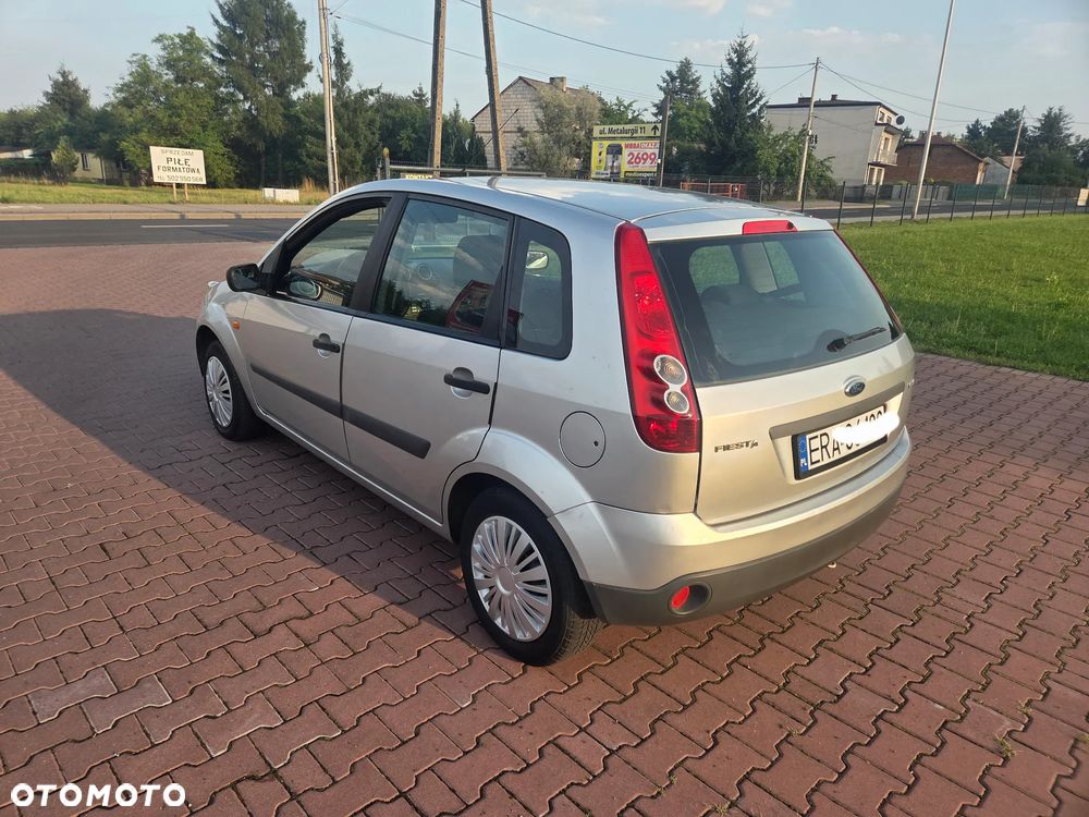 Ford Fiesta 1.4 TDCI - 4