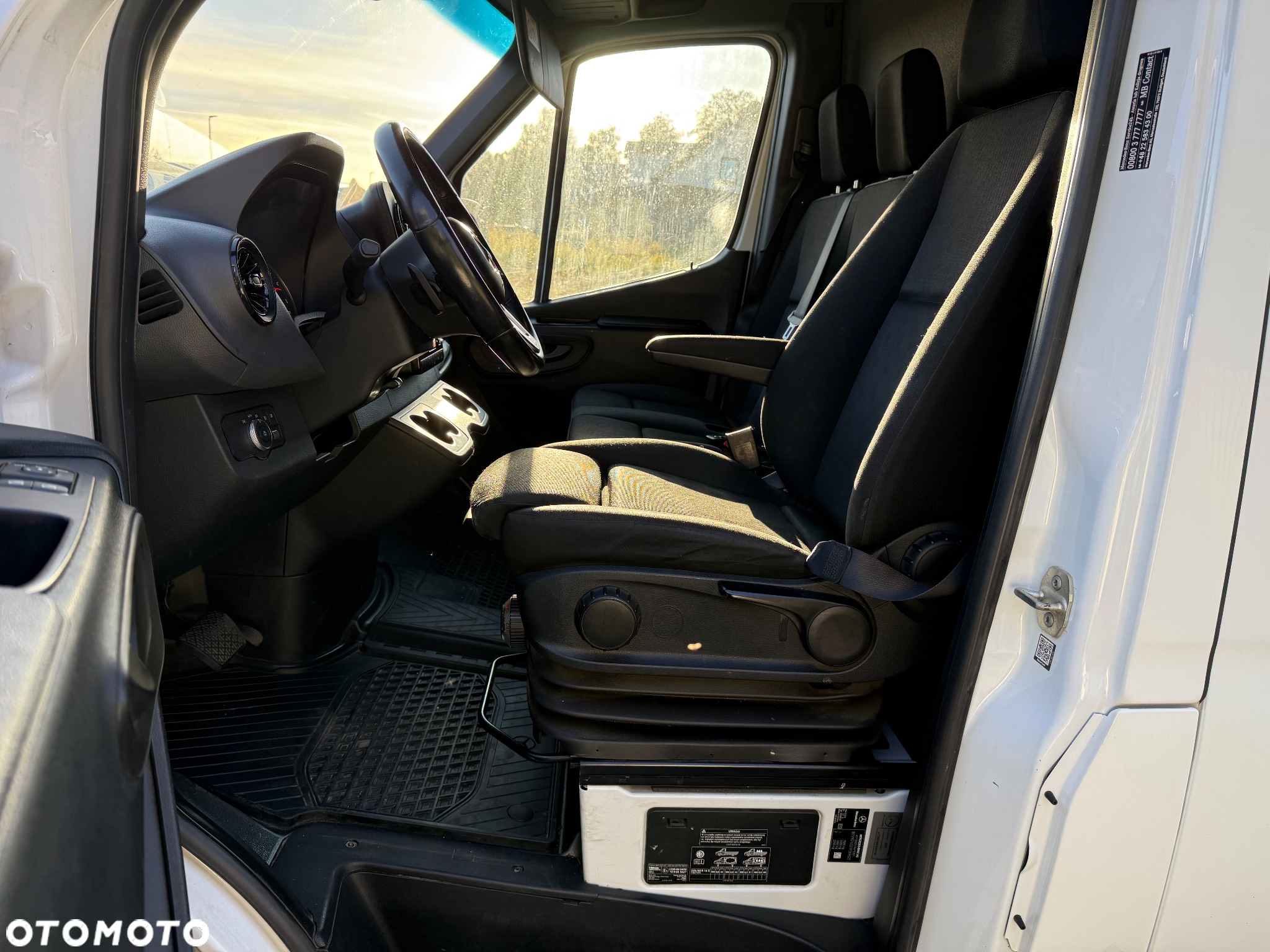 Mercedes-Benz Sprinter 317 - 15