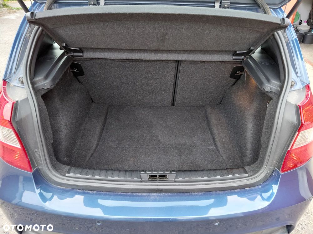 BMW Seria 1 - 23
