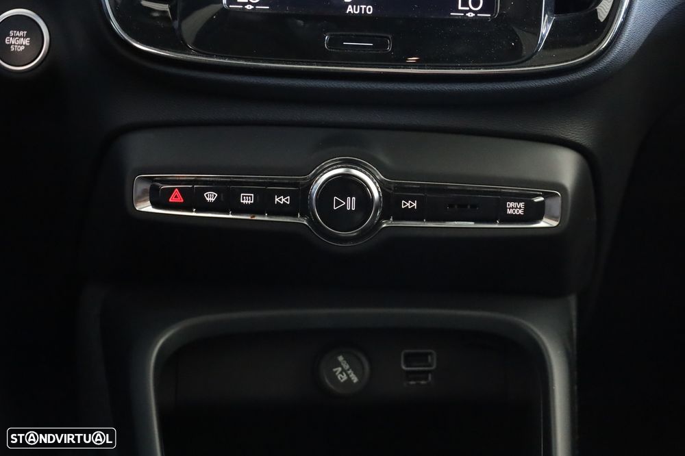 Volvo XC 40 1.5 T4 PHEV Inscription Expression - 22