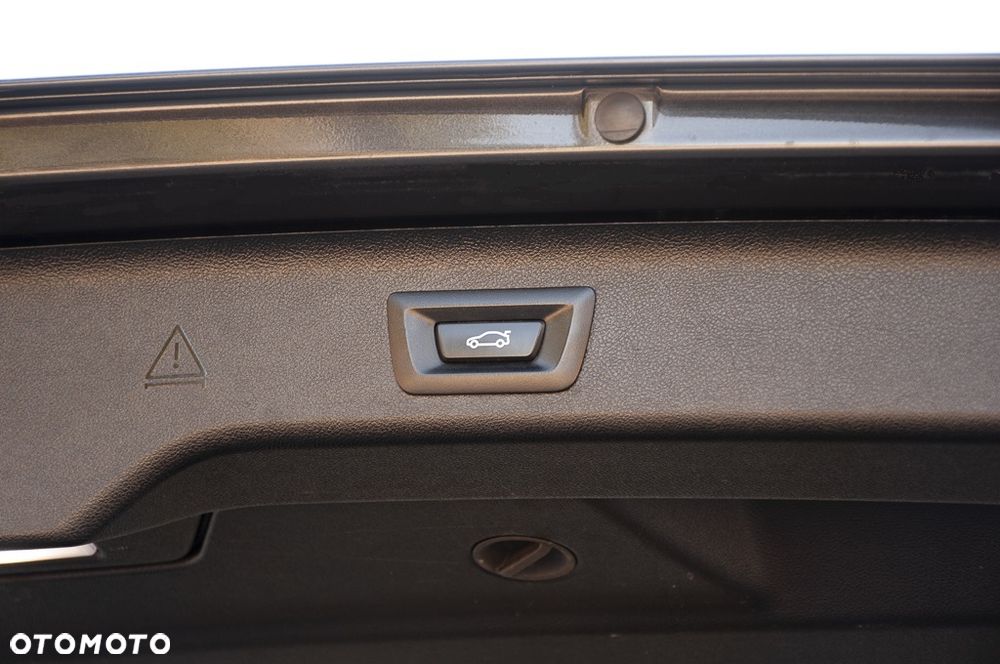 BMW Seria 5 - 29