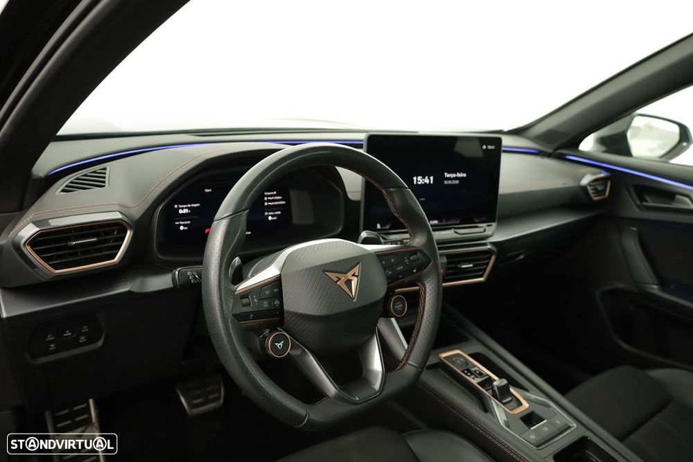 Cupra Formentor 1.5 e-Hybrid DSG - 8