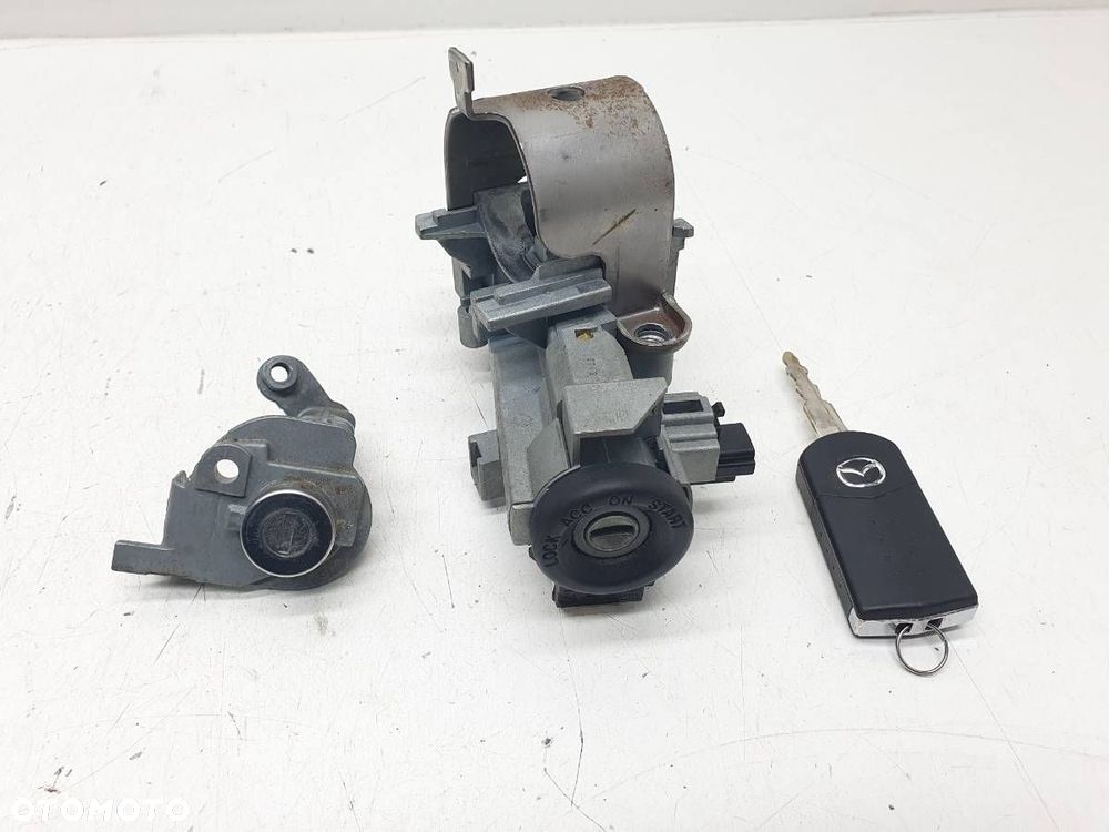 STACYJKA KLUCZYK WKŁADKA MAZDA 2 DY EUROPA KOMPLET