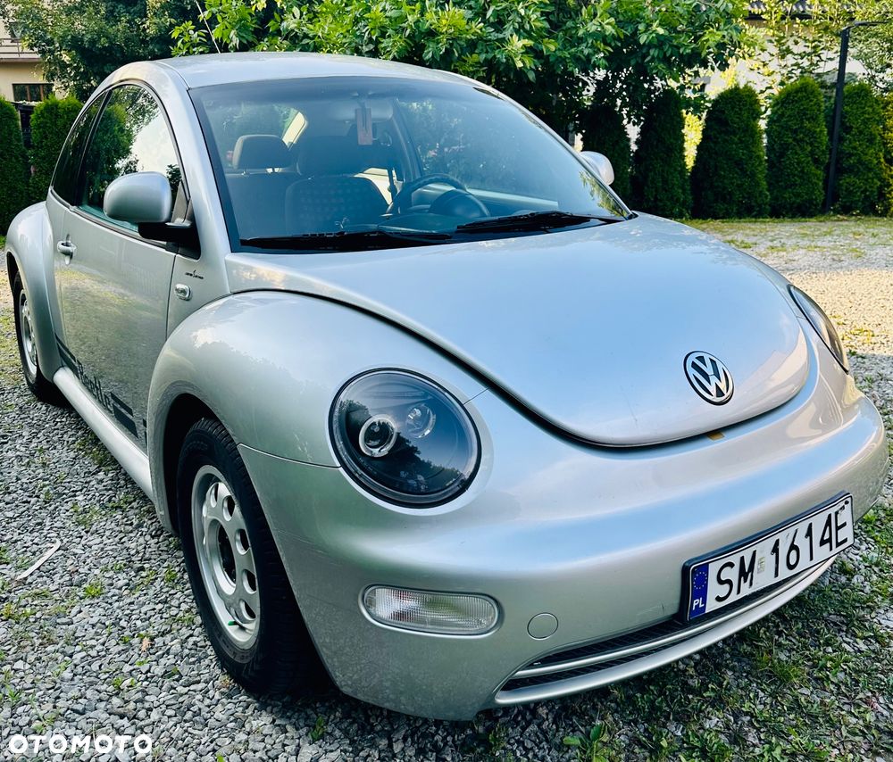 Volkswagen New Beetle - 2