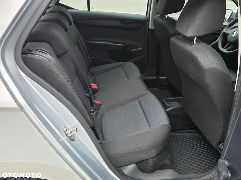 Skoda Fabia 1.0 Active - 14