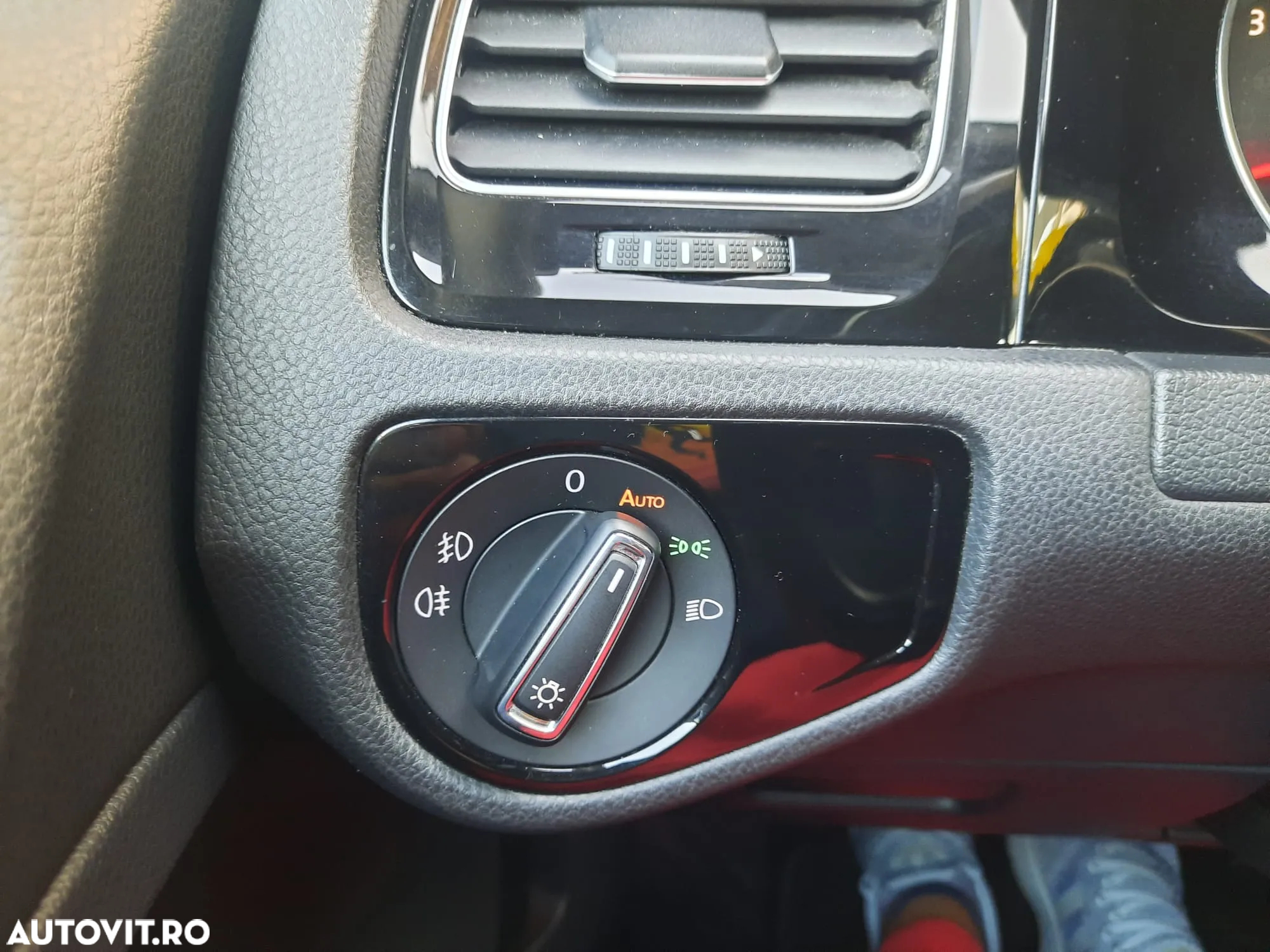 Volkswagen Golf 1.4 TSI BlueMotion Technology Highline - 19