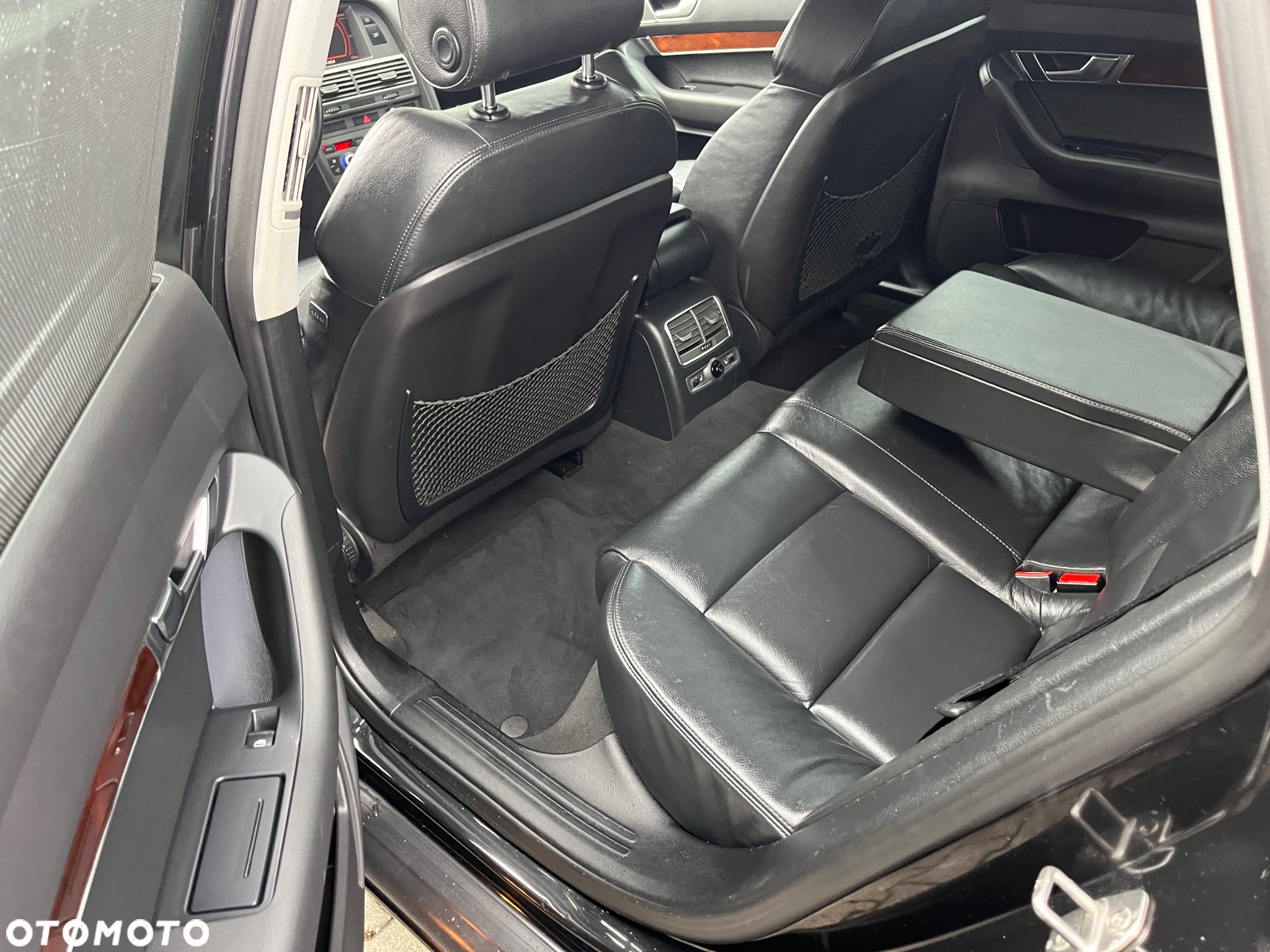 Audi A6 2.4 Multitronic - 28