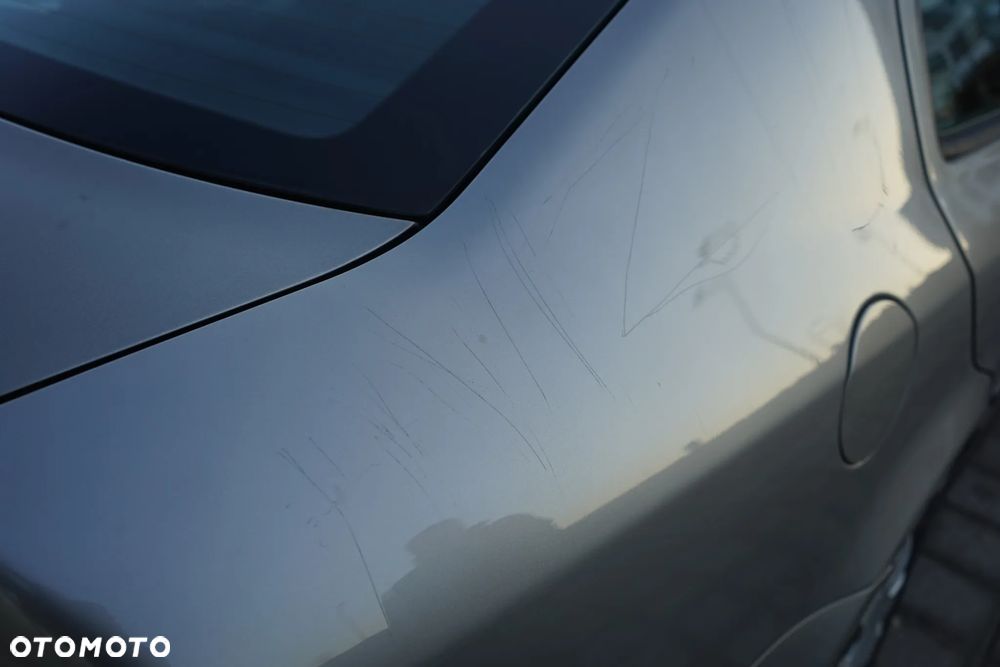 Skoda Octavia 1.6 Tour - 22