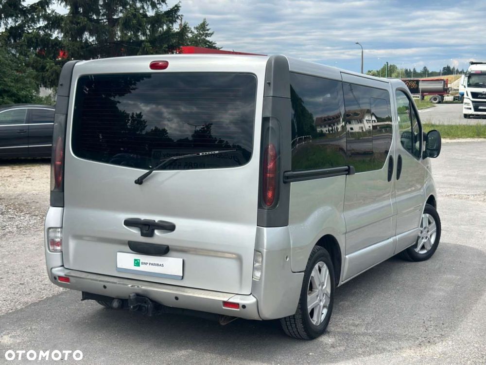 Opel Vivaro - 33