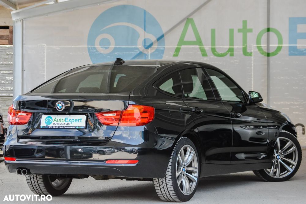 BMW Seria 3 320d Aut. Sport Line - 17
