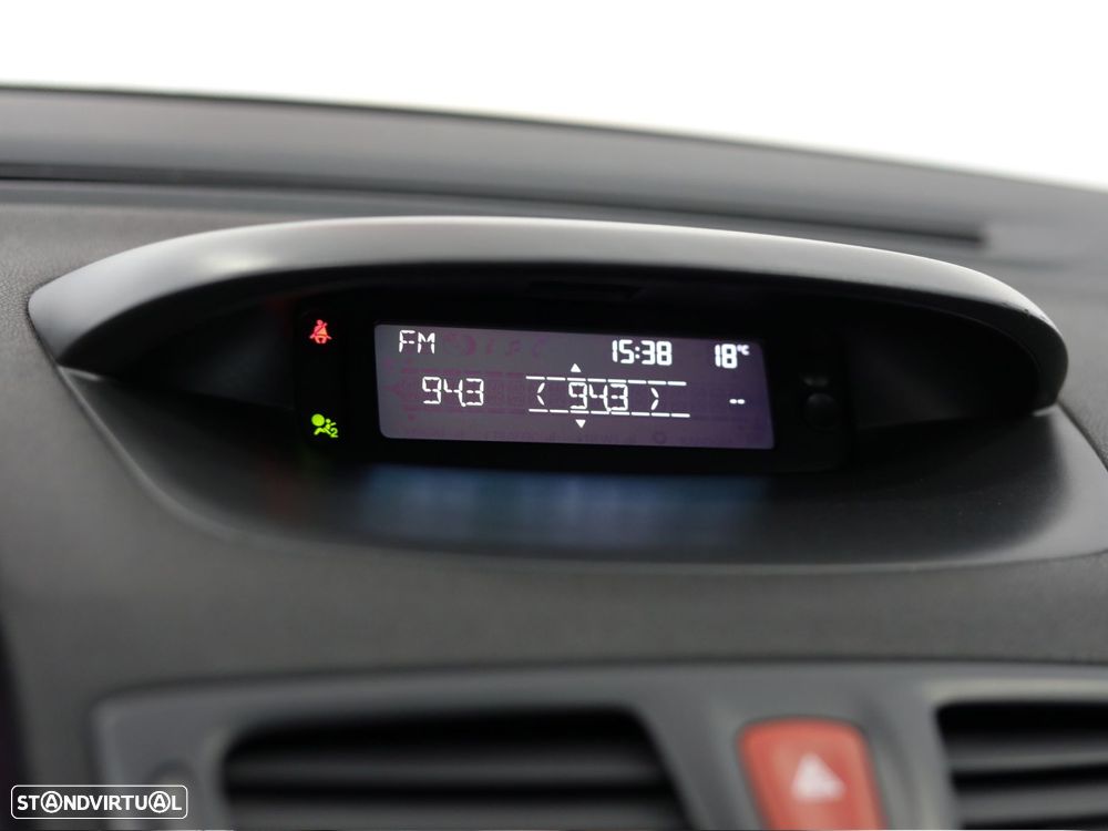 Renault Mégane 1.5 dCi Dynamique - 10