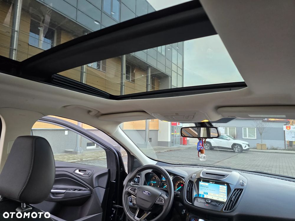 Ford Kuga 2.0 TDCi 4x4 Titanium - 16