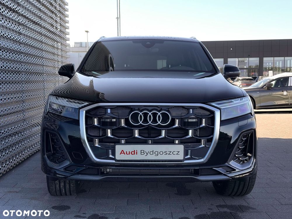 Audi Q7 - 7