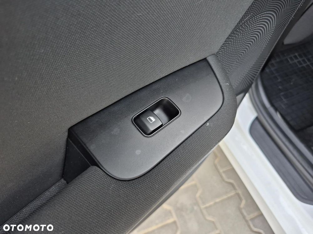 Kia Ceed 1.5 T-GDI M - 25