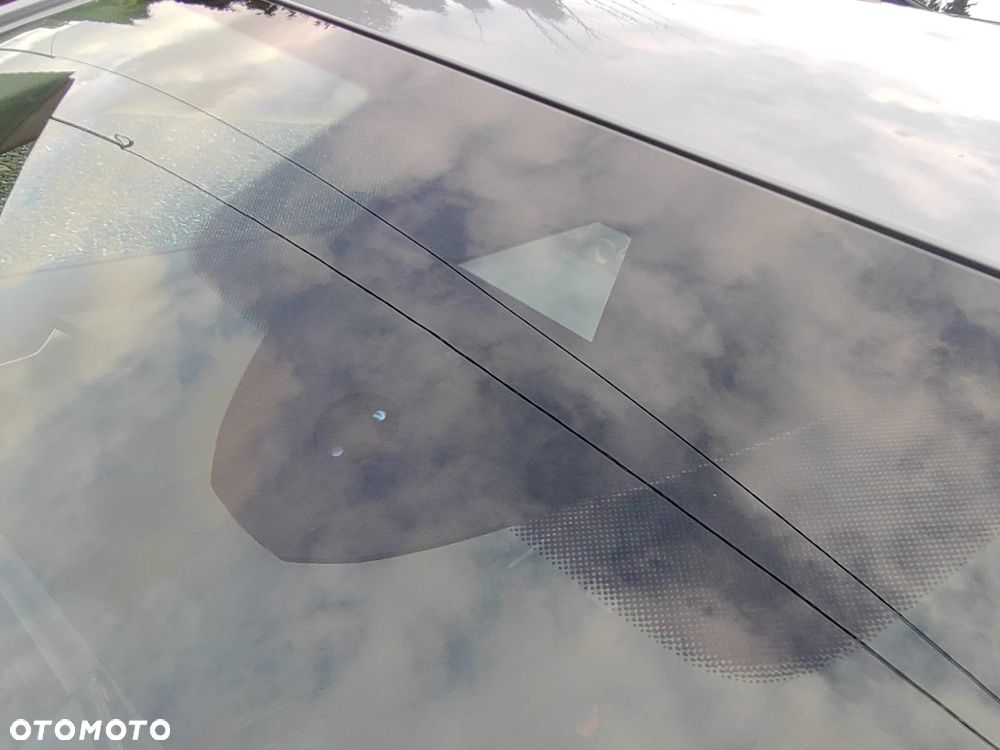 Volkswagen T-Roc 1.0 TSI IQ Drive - 26