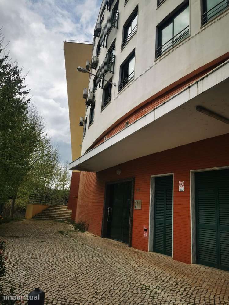 Apartamento T1 com estacionamento, Cascais - Grande imagem: 2/28