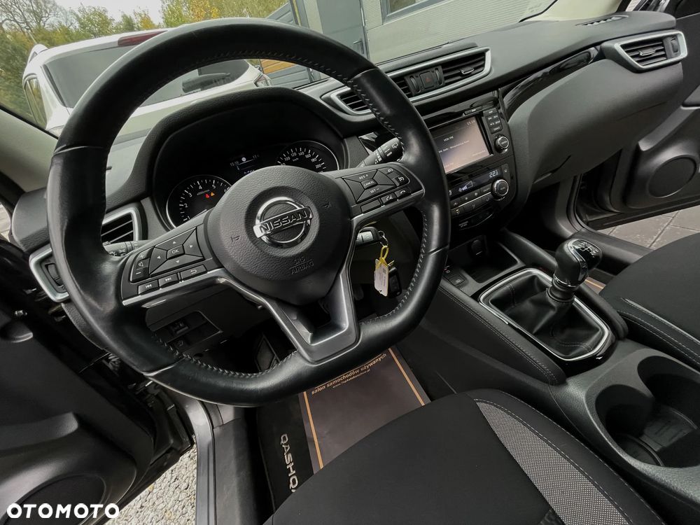 Nissan Qashqai 1.2 DIG-T N-Connecta - 28