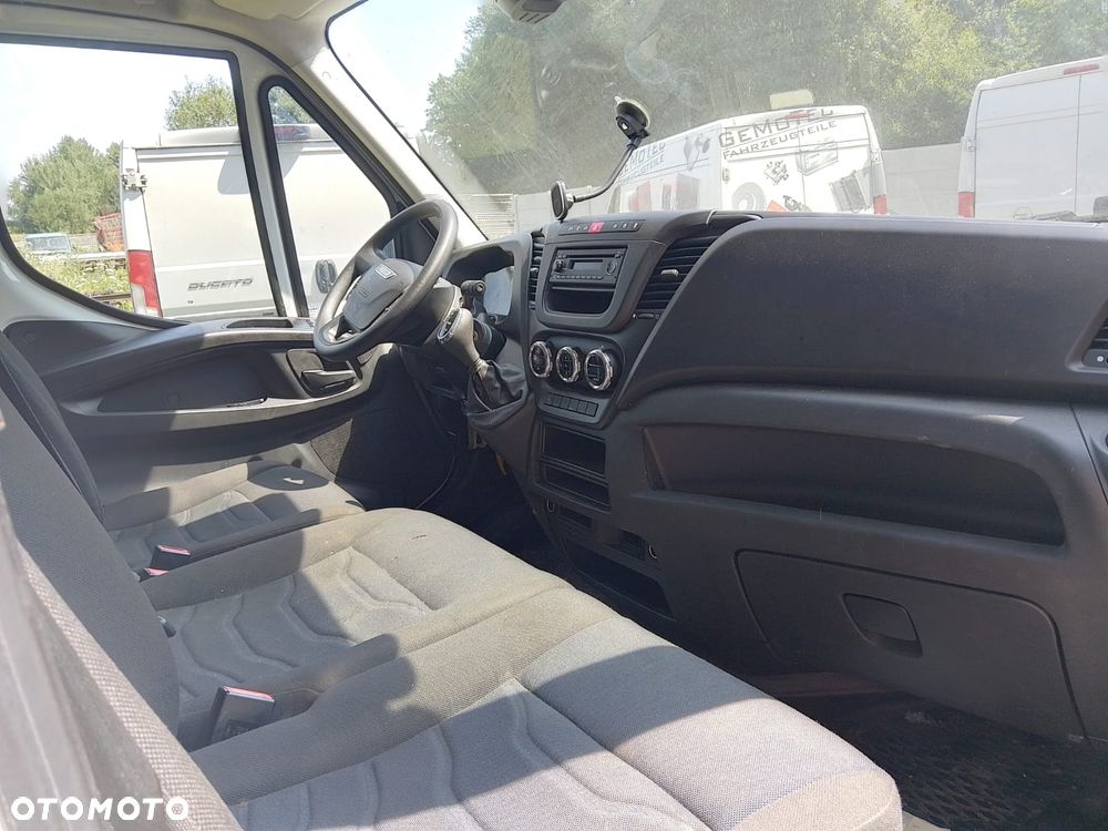 Iveco DAILY 2019r najdłuższa wersja, 2,3d, automat 8 biegów - 6