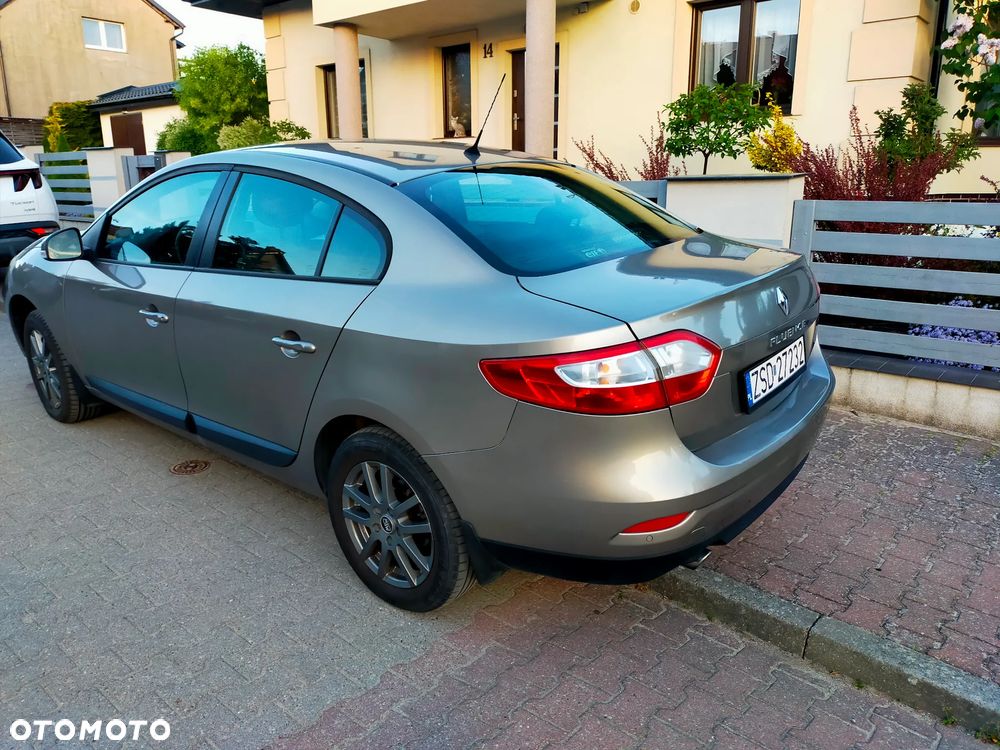 Renault Fluence 1.6 16V Privilege - 4