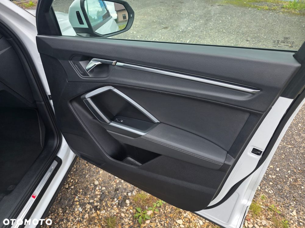 Audi Q3 2.0 TDI Quattro Sport S tronic - 25