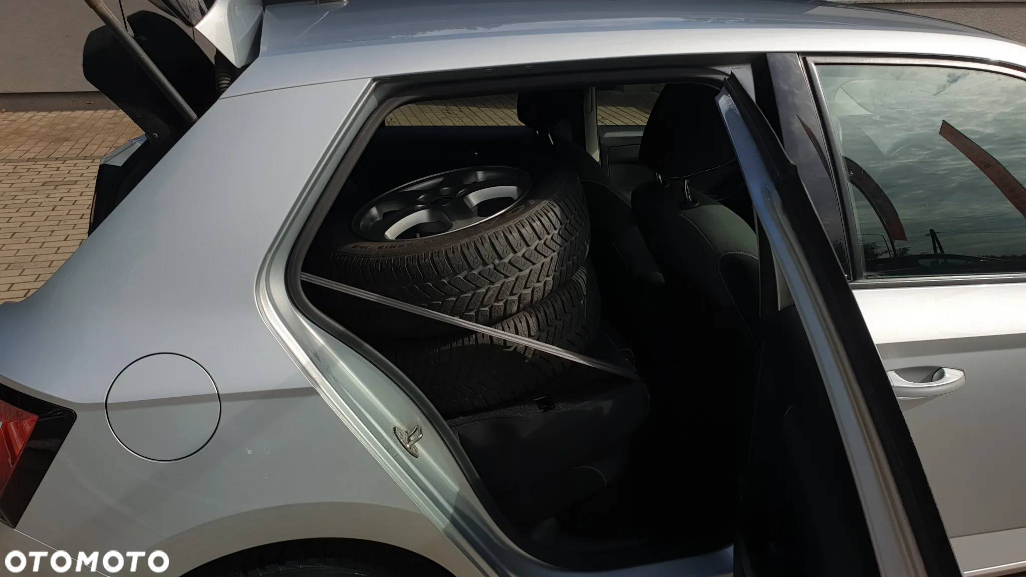 Skoda Fabia 1.0 TSI Ambition - 2