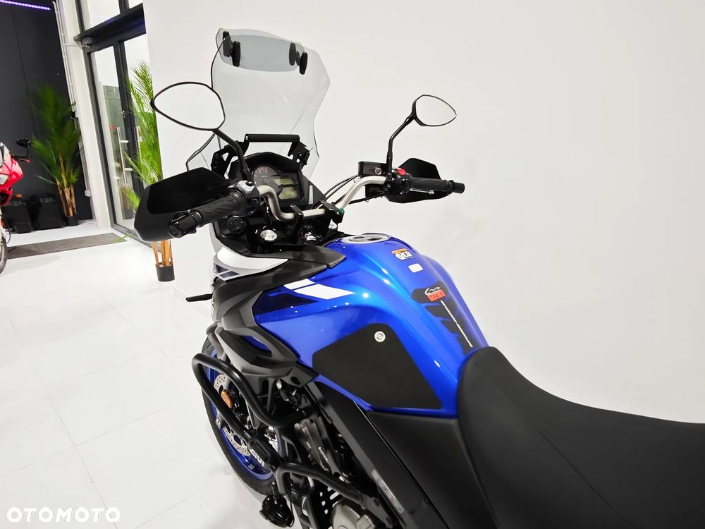 Suzuki V-STROM - 18