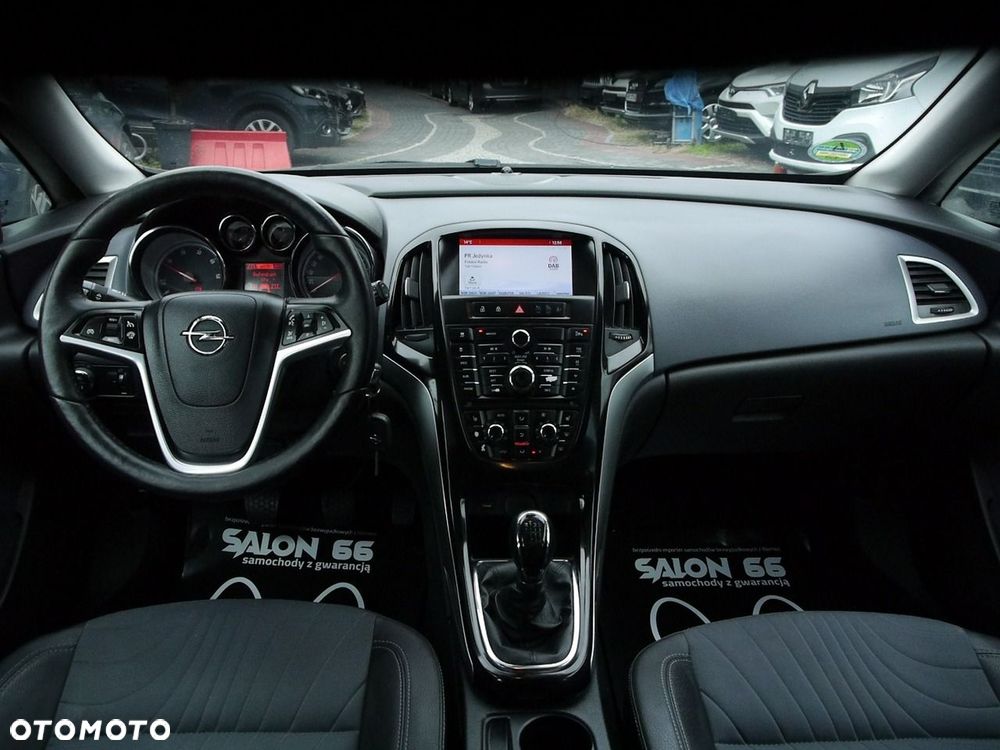 Opel Astra 1.6 BiTurbo D Start/Stop Dynamic - 22