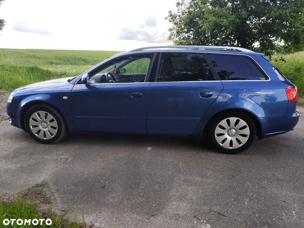 Audi A4 Avant - 4