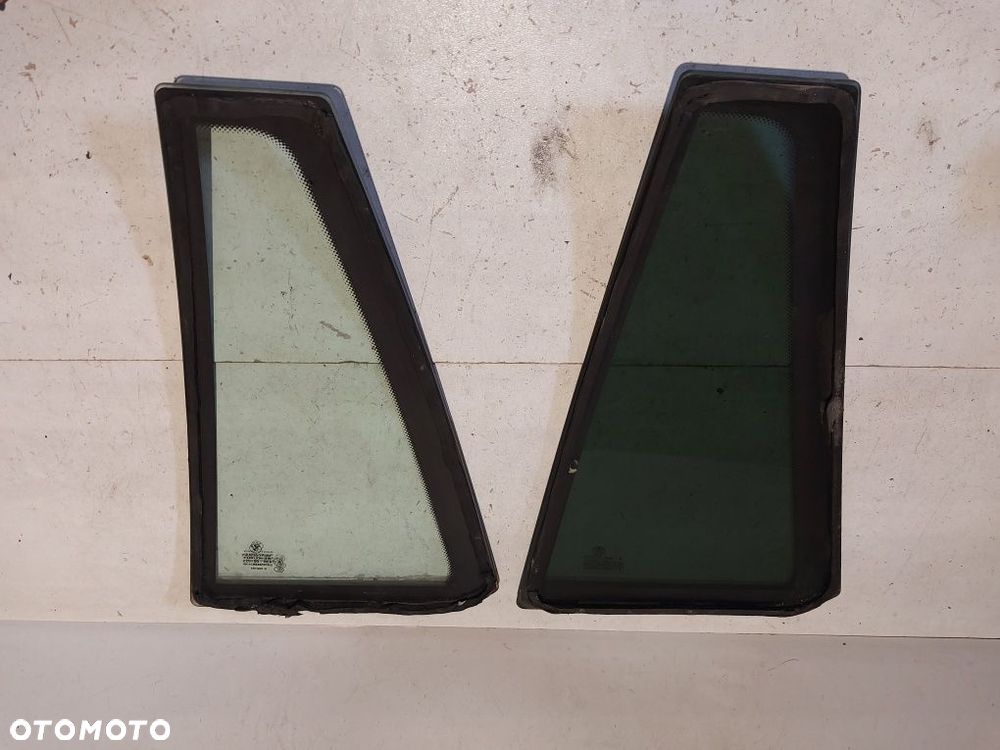 Prawa tylna mała szyba bmw e 46 touring kombi prawy tył szybka trójkąt - 5