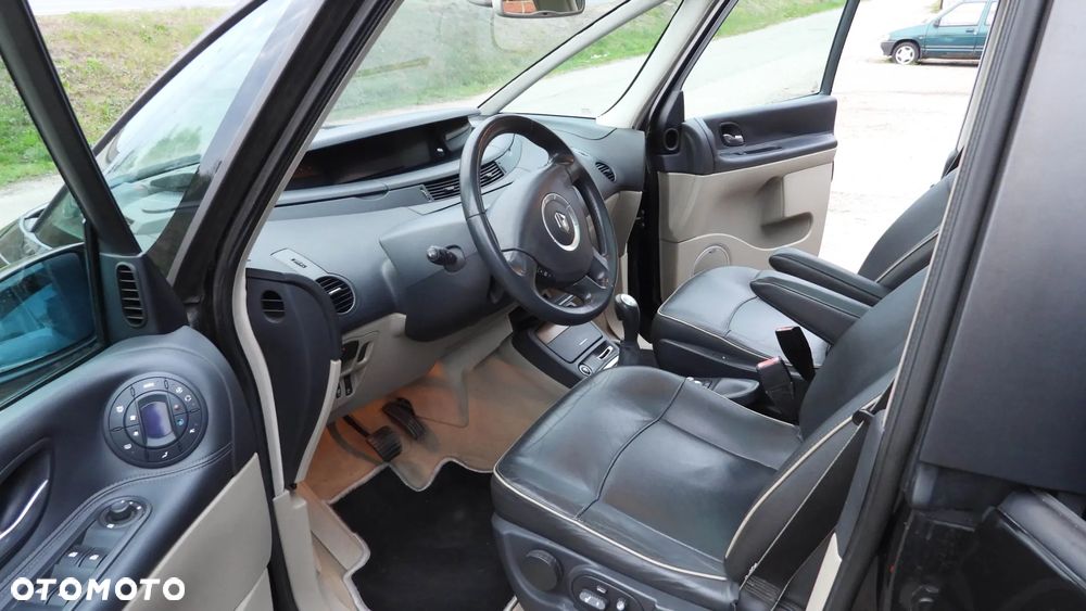 Renault Grand Espace 3.5 Initiale - 17