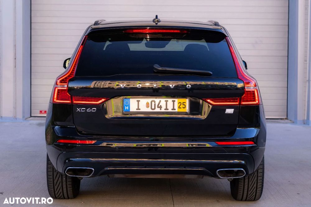 Volvo XC 60 Recharge T6 Twin Engine eAWD R-Design Expression - 6