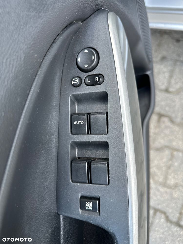 Mazda 2 1.3 MZR Active - 10