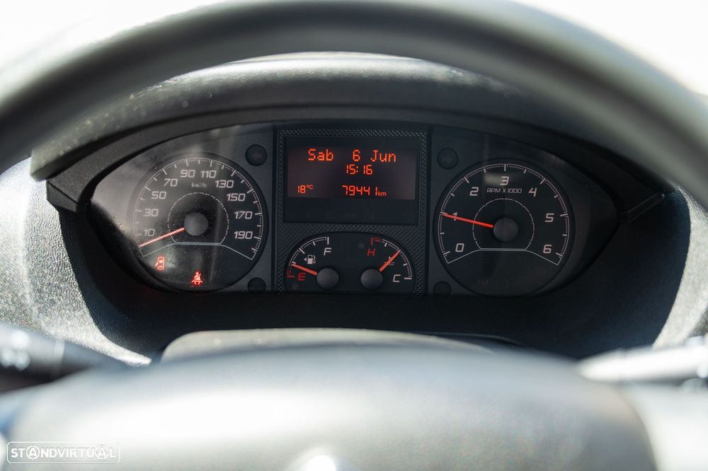 Citroën JUMPER 7 LUGARES - 12