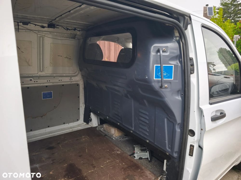 Mercedes-Benz Vito - 13