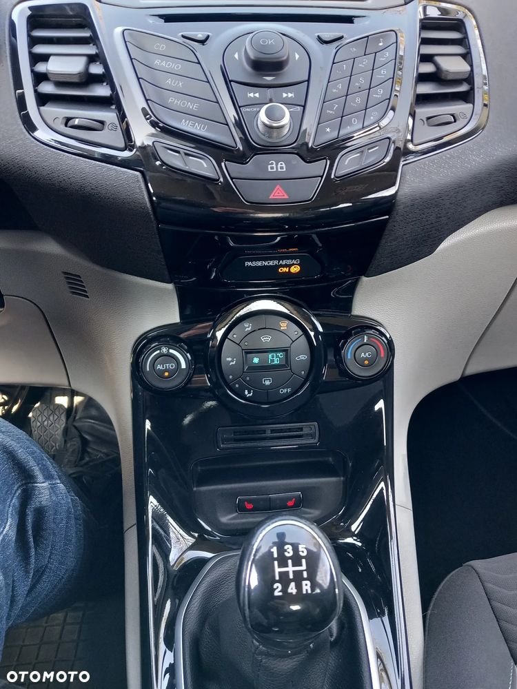 Ford Fiesta 1.0 Titanium - 5