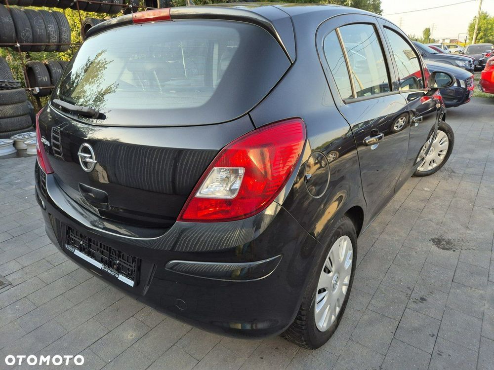 Opel Corsa 1.4 16V 150 Jahre - 4