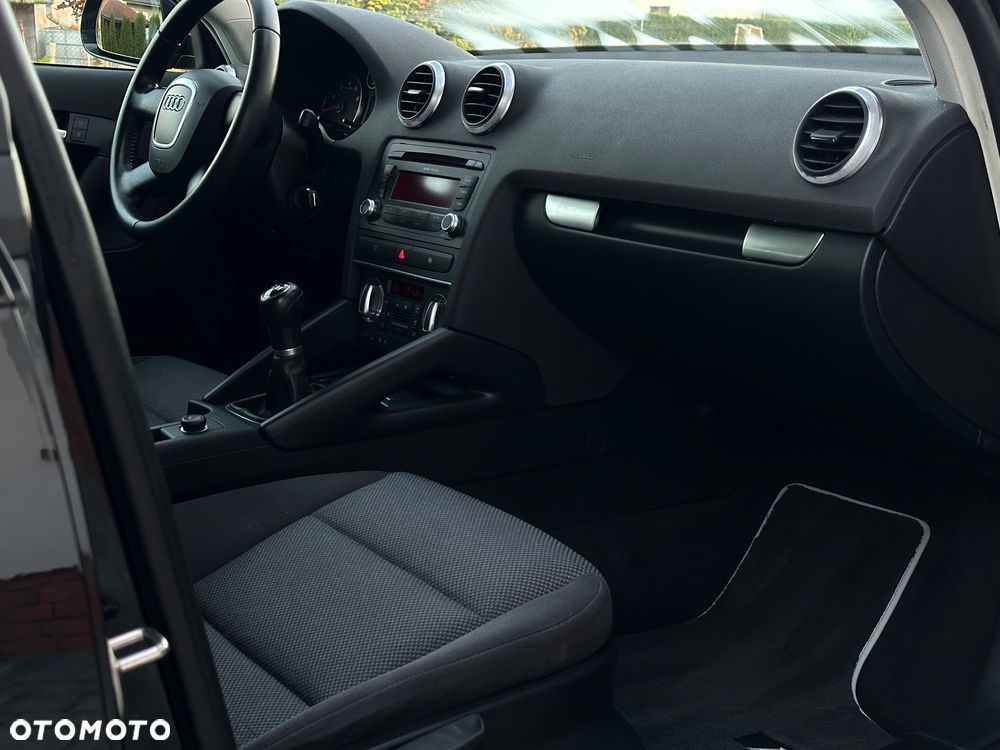 Audi A3 Sportback 1.6 Ambition - 36