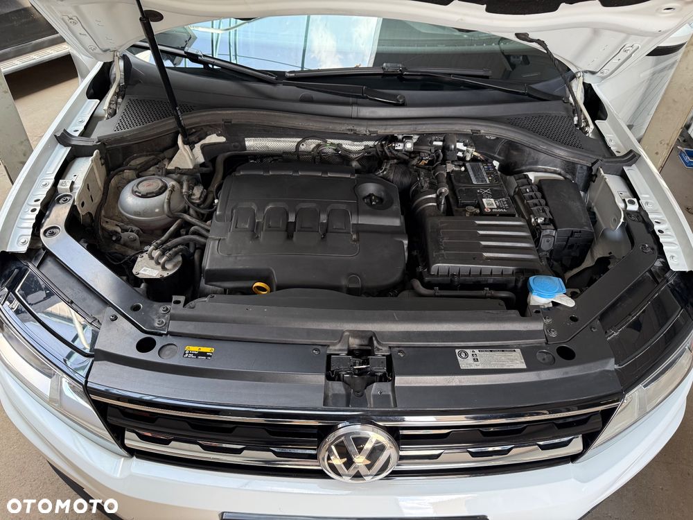 Volkswagen Tiguan - 21