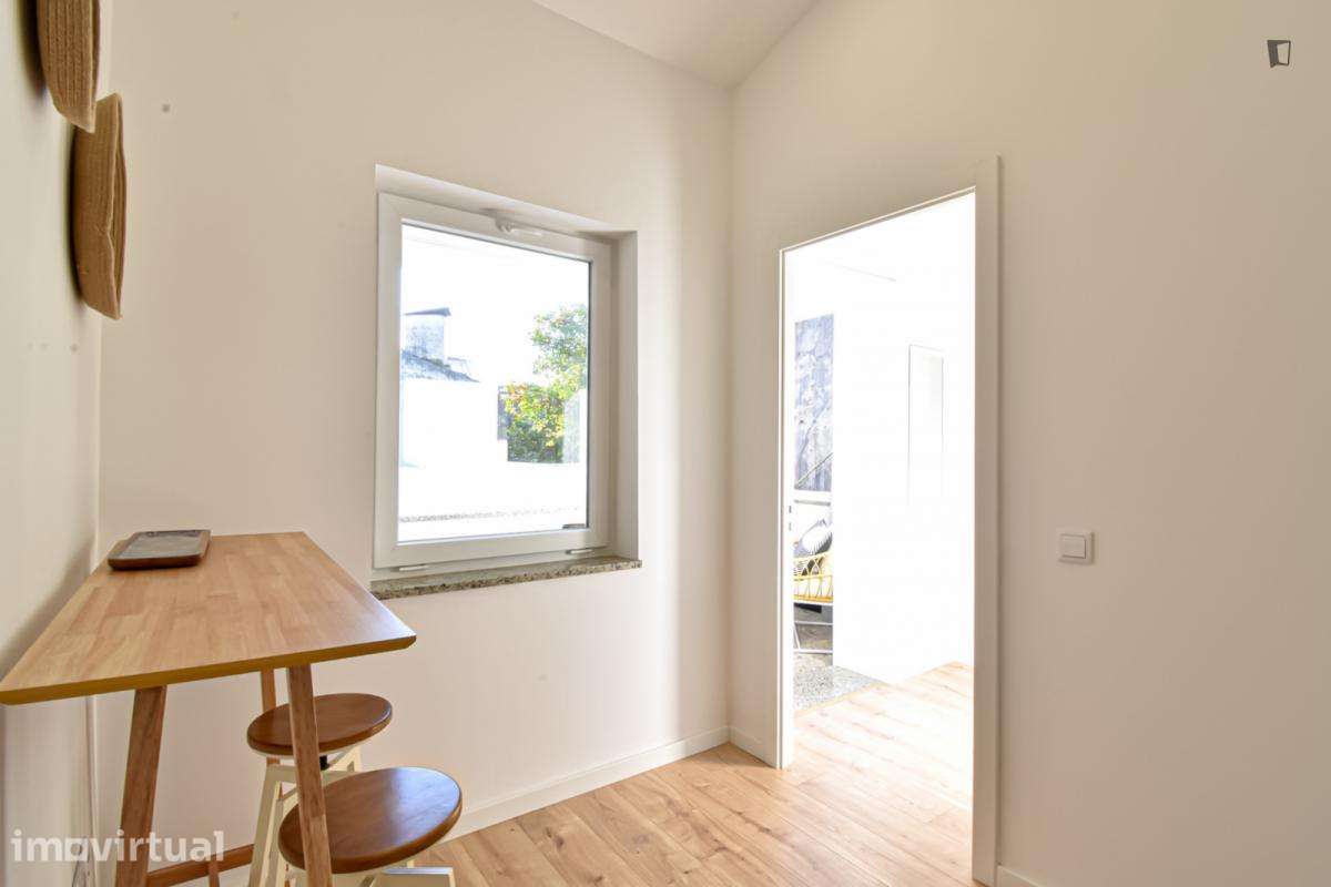 Apartamento com 1 quartos - localizado em Montes Claros Coimbra - Grande imagem: 3/9