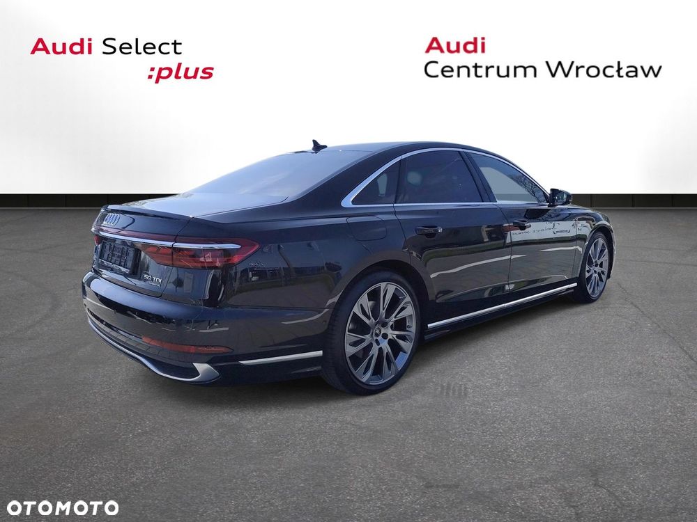 Audi A8 - 4