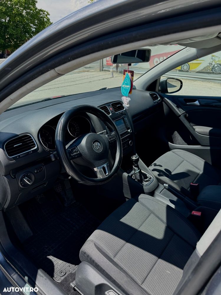 Volkswagen Golf 1.4 TSI MATCH - 8