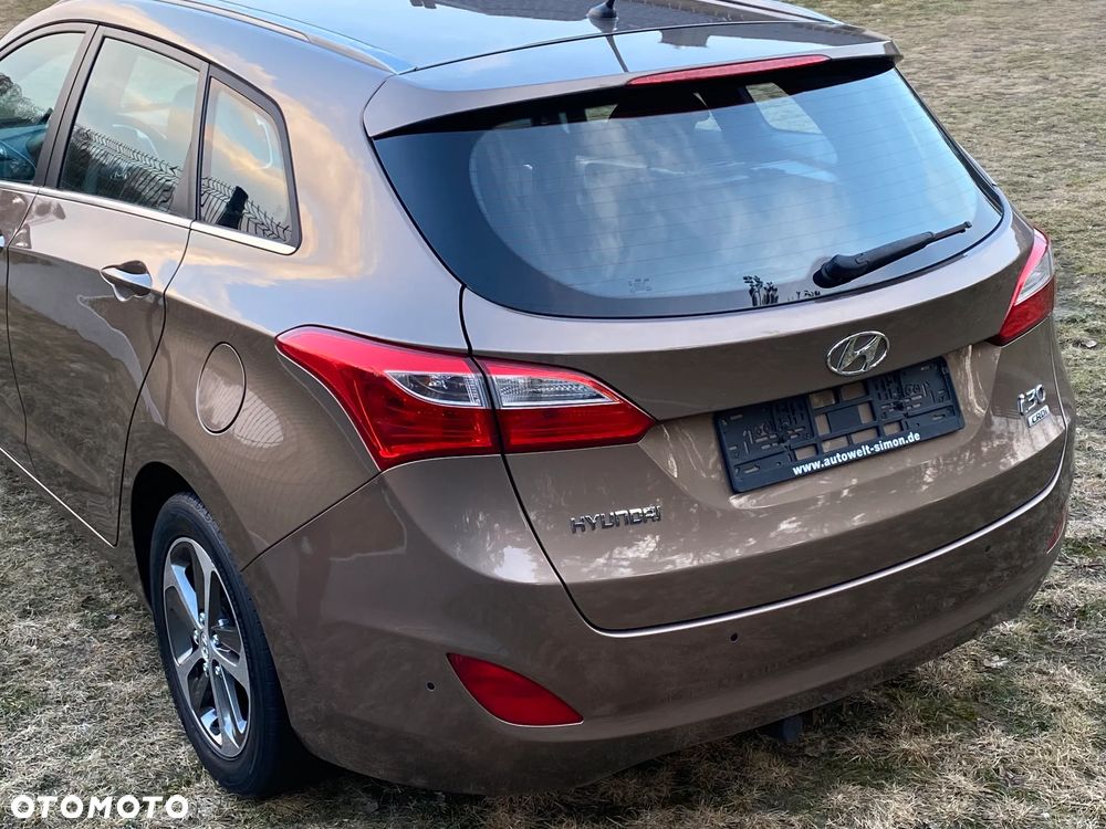 Hyundai i30 1.6 CRDI Trend - 16