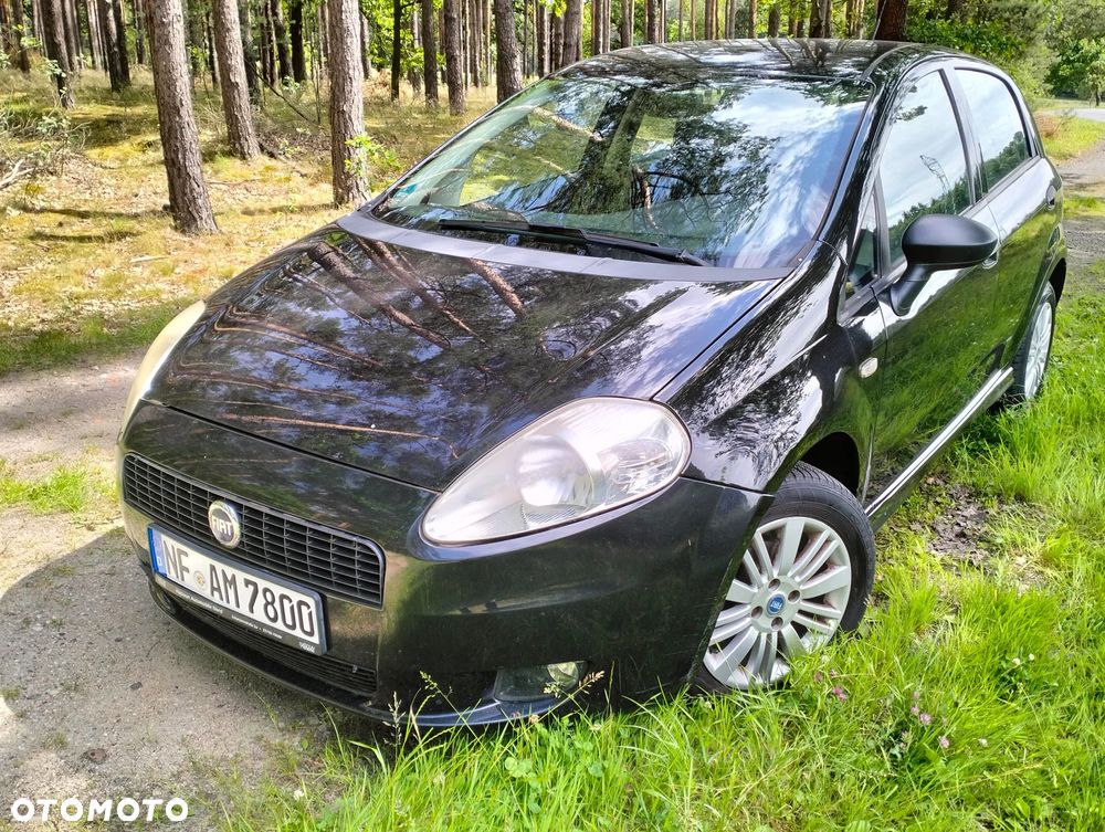 Fiat Punto 1.4 16V Dynamic - 1