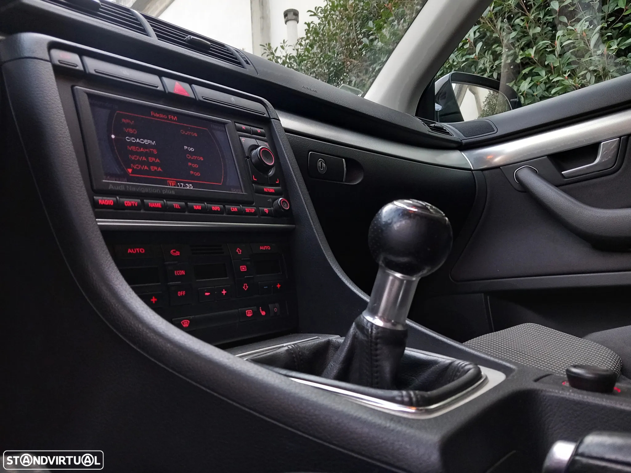 Audi A4 Avant 2.0 TDI S-line - 22