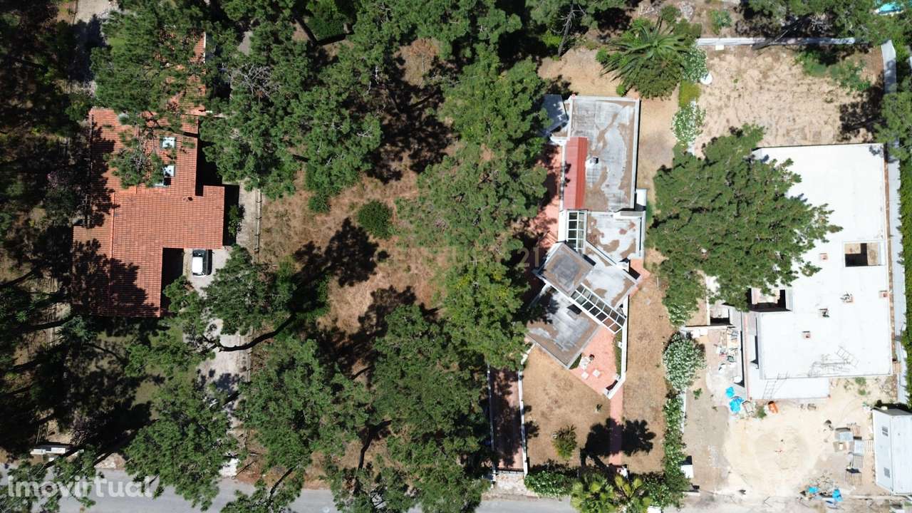 Herdade da Aroeira - Terreno para construção – 1056m2 - de moradia ter - Grande imagem: 2/10