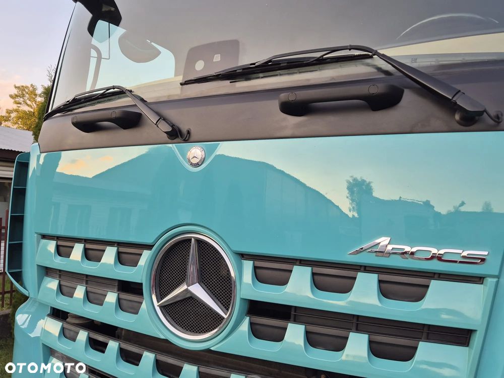 Mercedes-Benz AROCS - 17