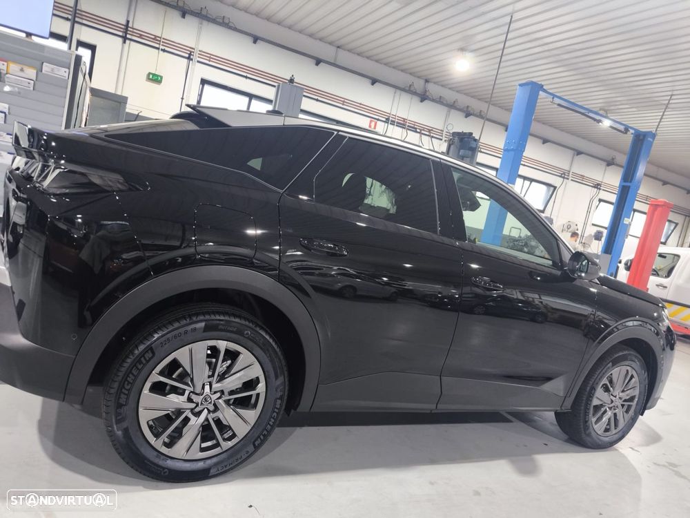 Peugeot 3008 1.2 Hybrid Allure e-DCS6 - 3