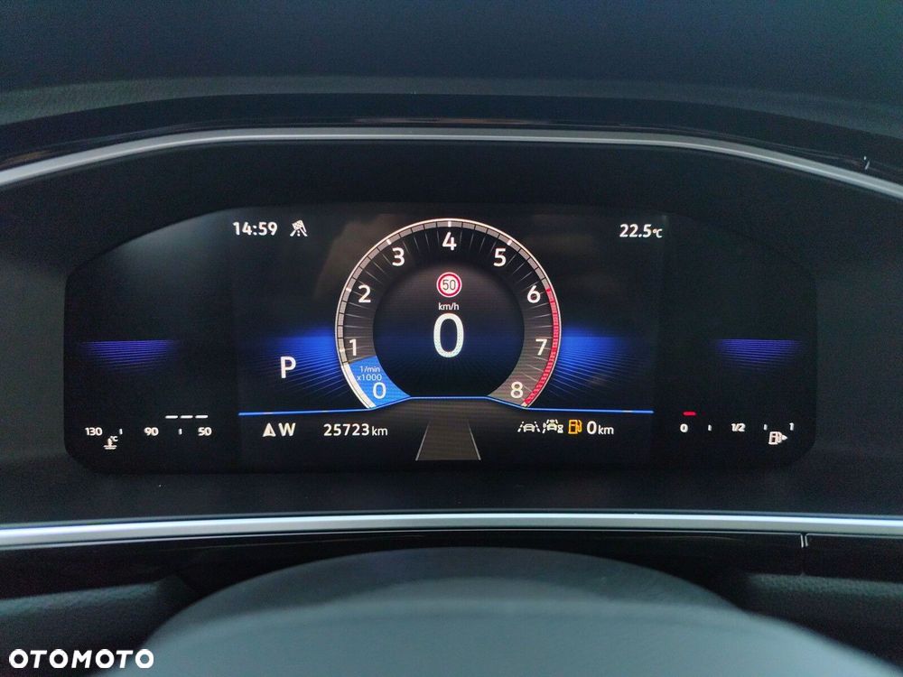 Volkswagen T-Roc 1.5 TSI R-Line DSG - 23
