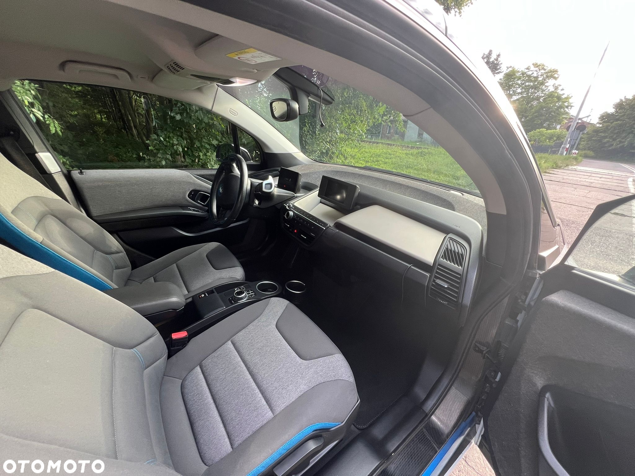 BMW i3 - 13